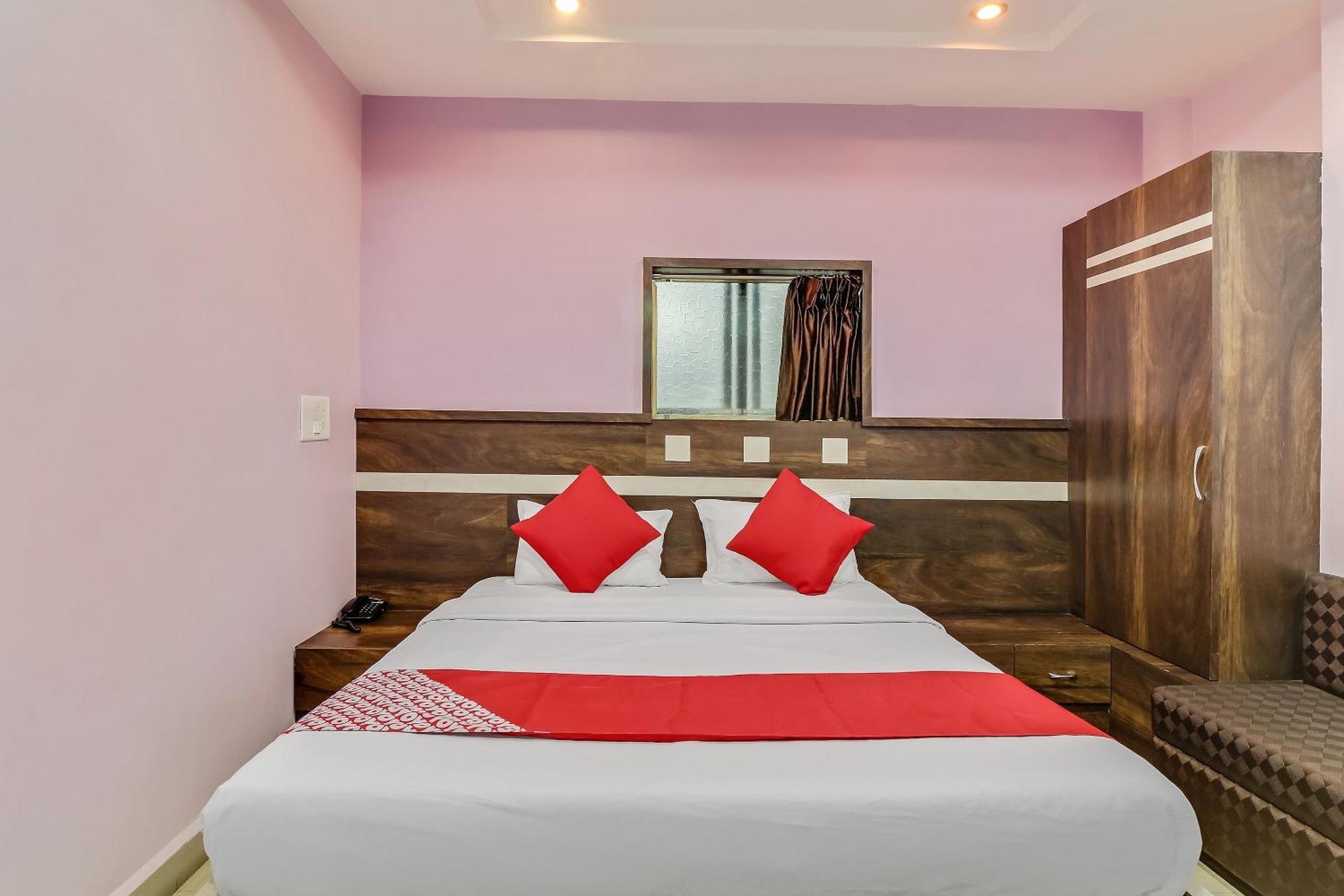 Super Hotel O Royal Raj Nandgaon Екстериор снимка